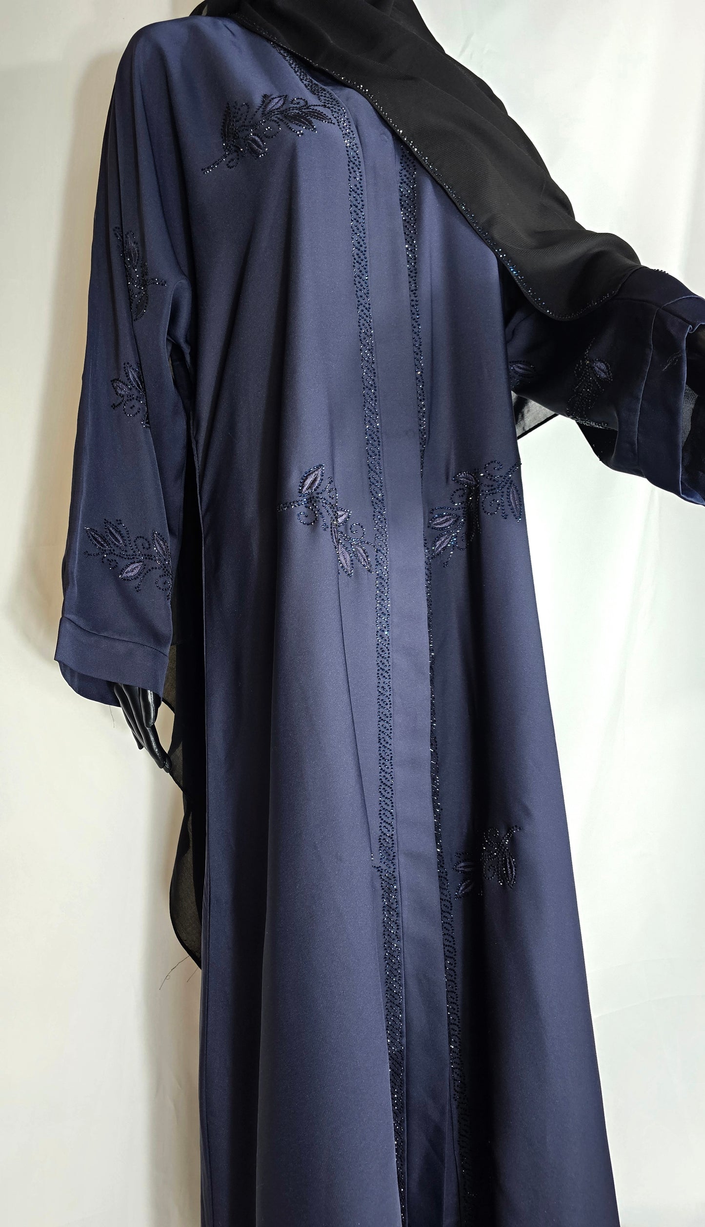 Aghsān Al-Amal – A Vision of Elegance