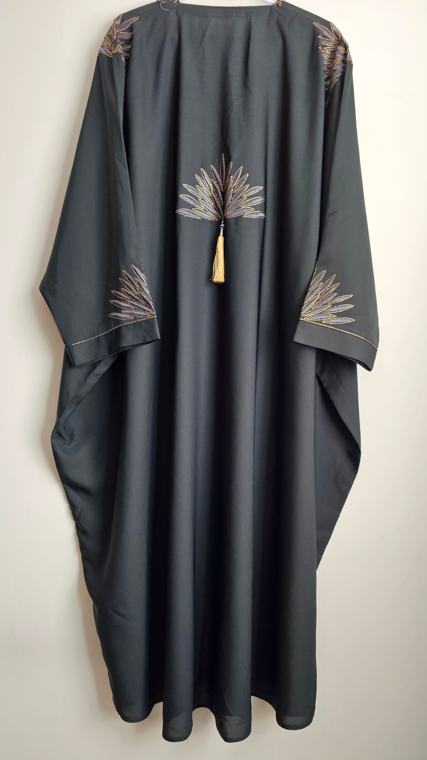 Hoor – A Touch of Timeless Artistry