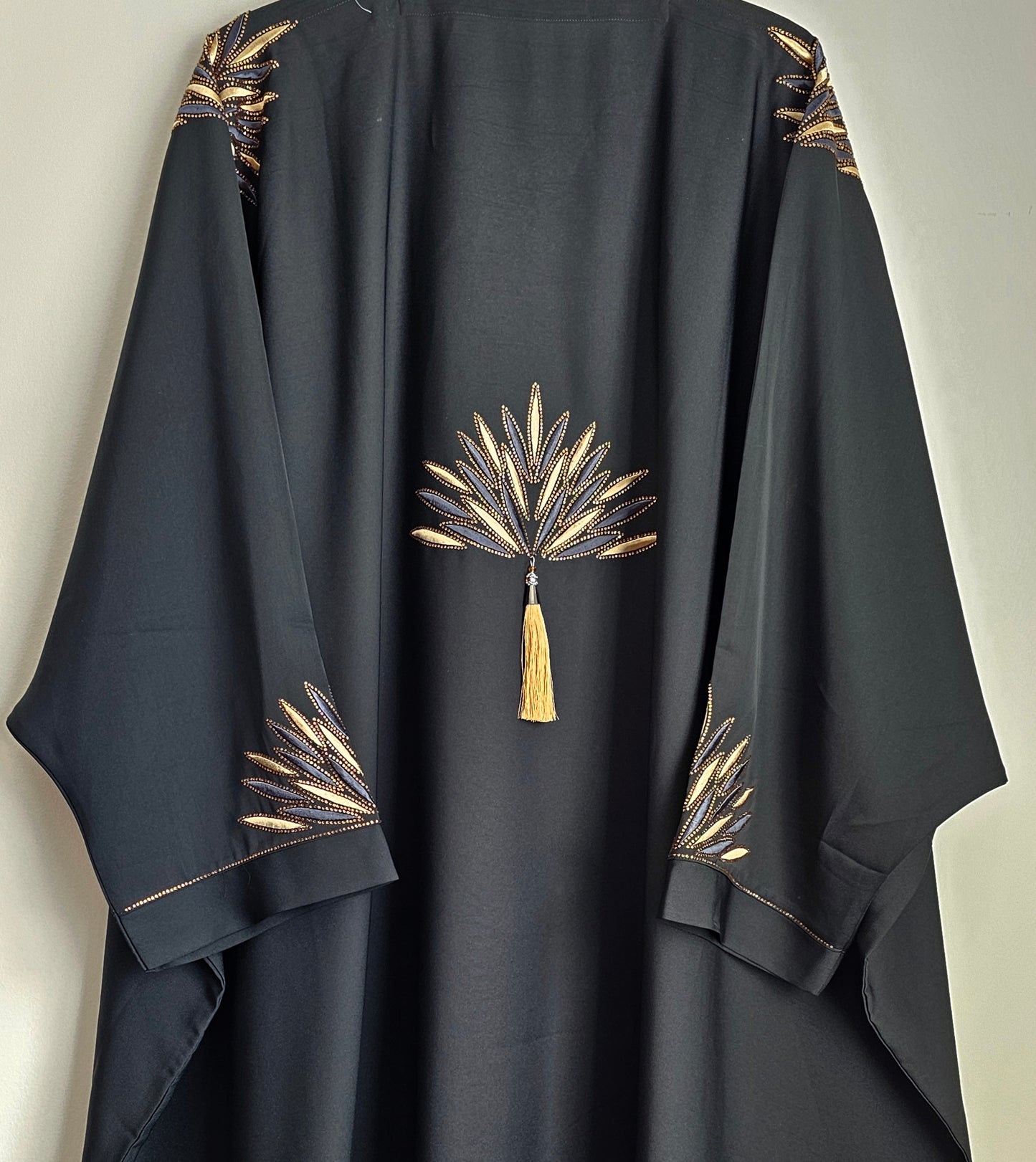 Hoor – A Touch of Timeless Artistry