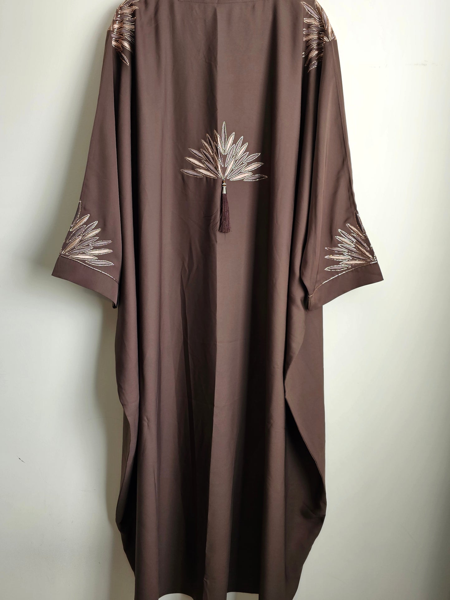 Hoor – A Touch of Timeless Artistry