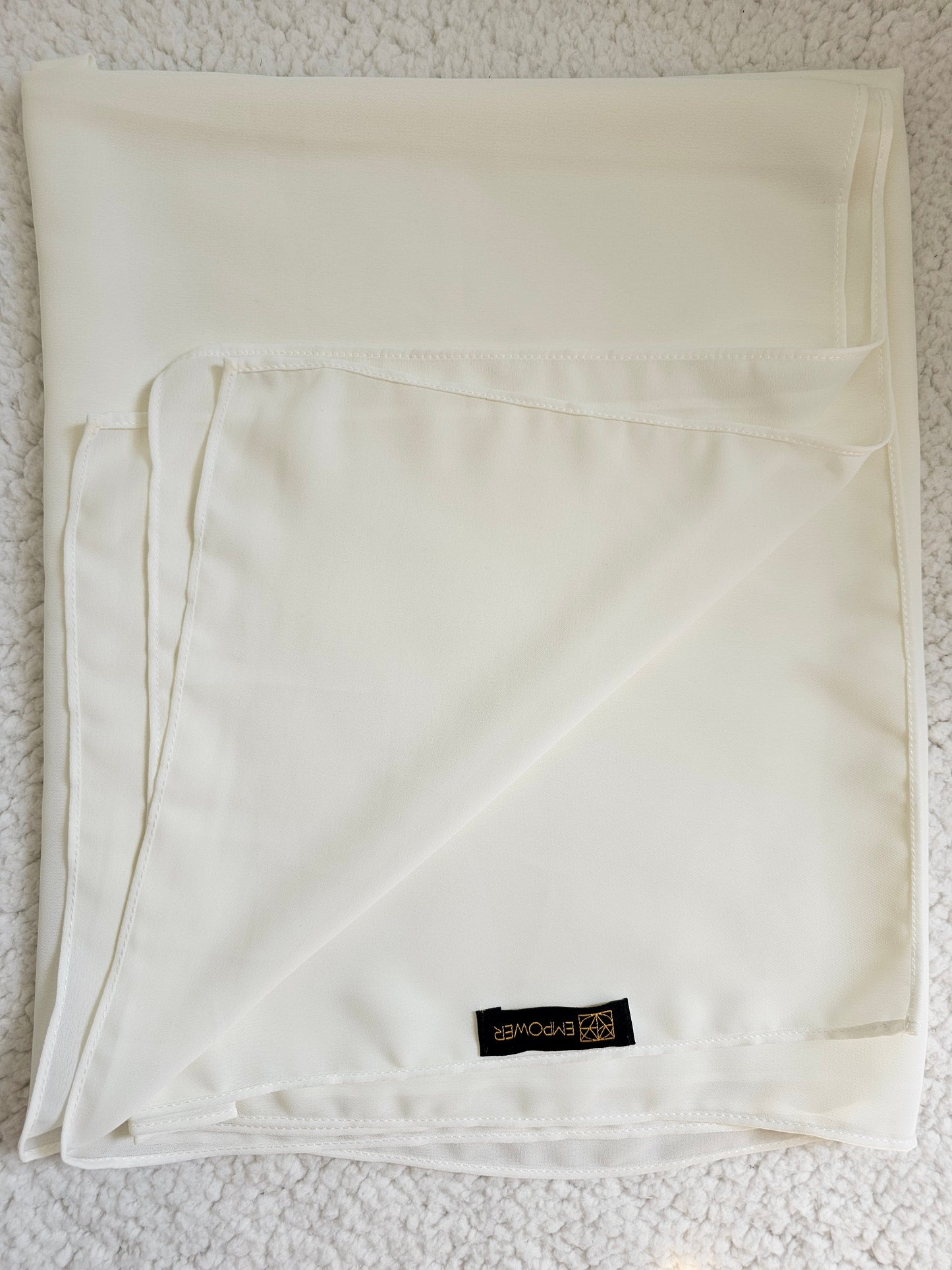 Premium Chiffon Hijabs – Soft, Opaque & Effortlessly Elegant