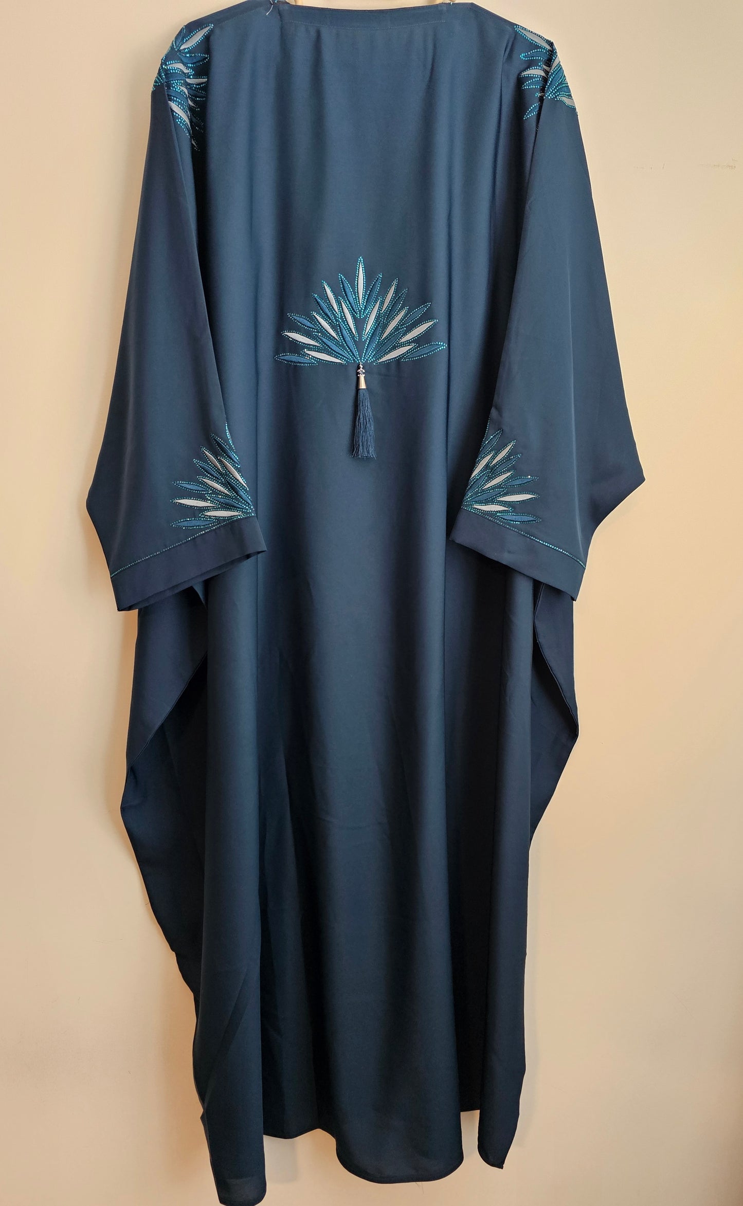 Hoor – A Touch of Timeless Artistry